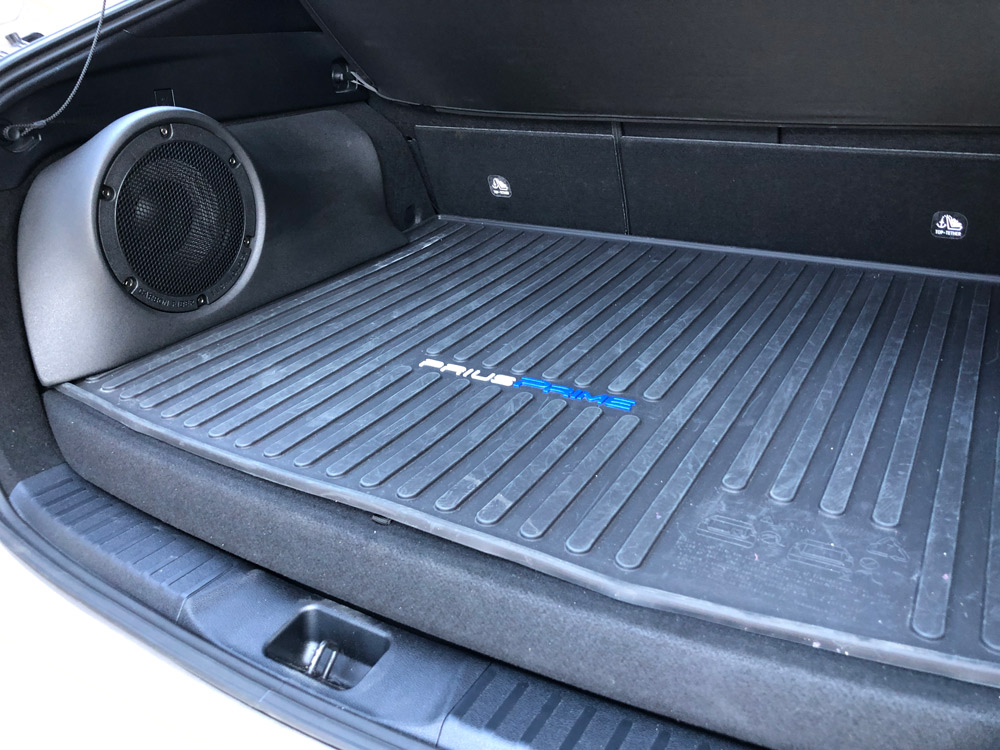 Best subwoofer hot sale for prius